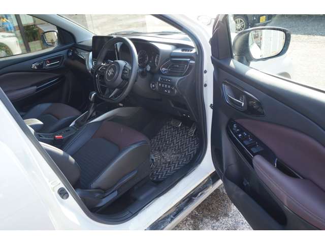 Suzuki Fronx 8