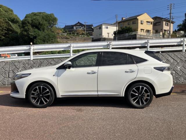 Toyota Harrier 5