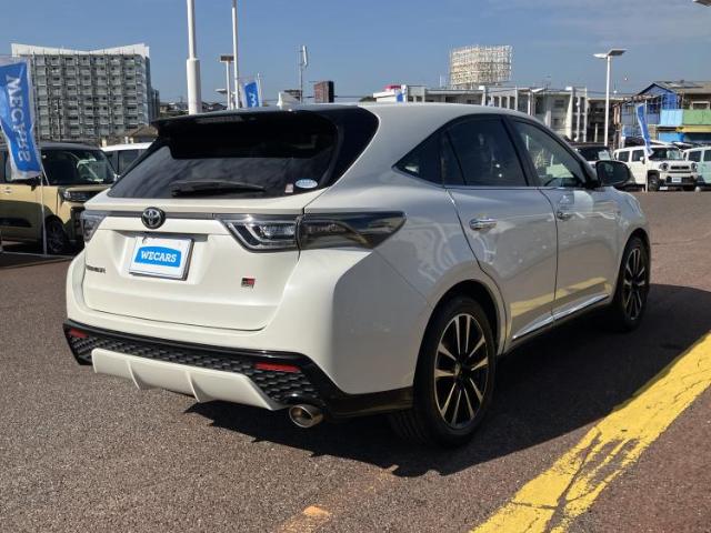 Toyota Harrier 6
