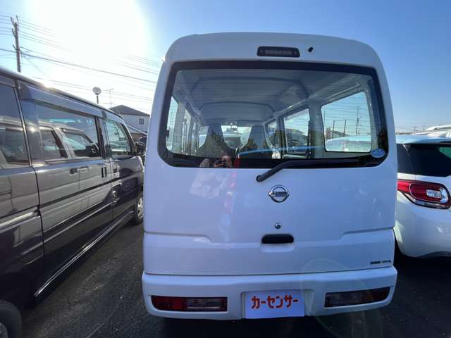 Nissan NV100 Clipper 10