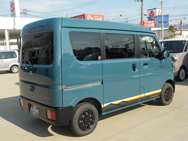 Suzuki Every 8