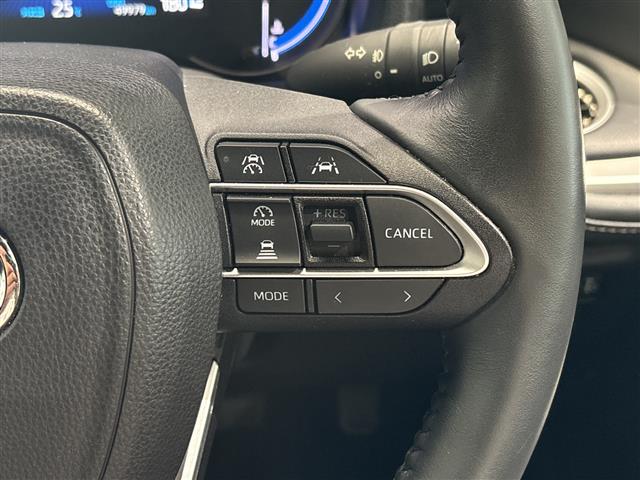 Toyota Noah 11