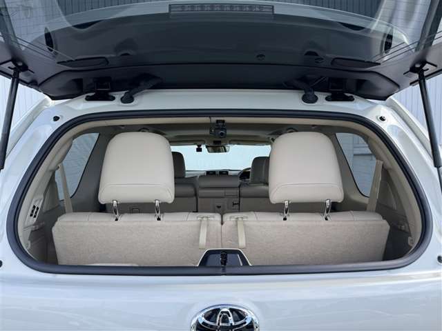 Toyota Land Cruiser Prado 7