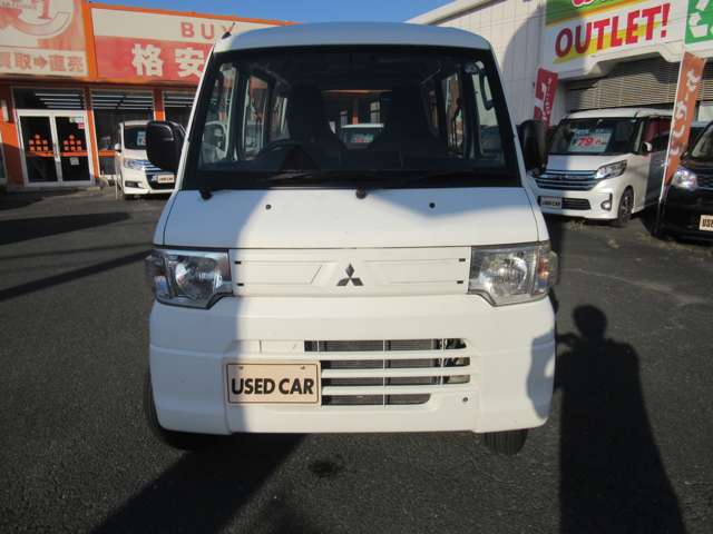 Mitsubishi Minicab Van 5