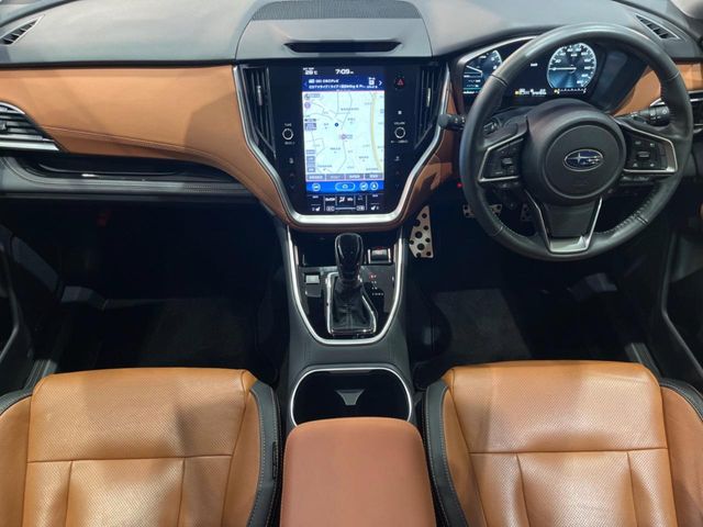 Subaru Legacy Outback 2