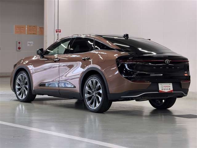 Toyota Crown Crossover 3