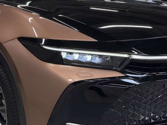 Toyota Crown Crossover 5
