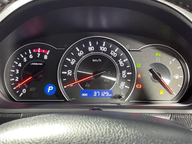 Toyota Voxy 10