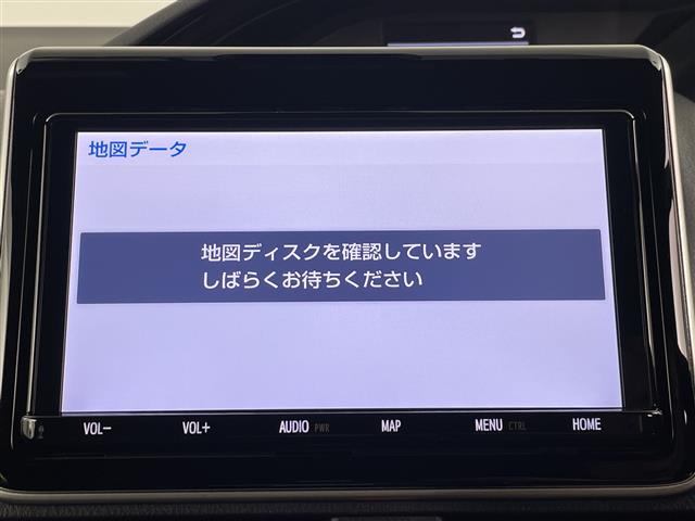 Toyota Esquire 6