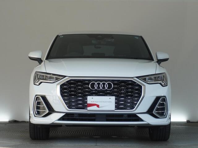 Audi Q3 Sportback 8