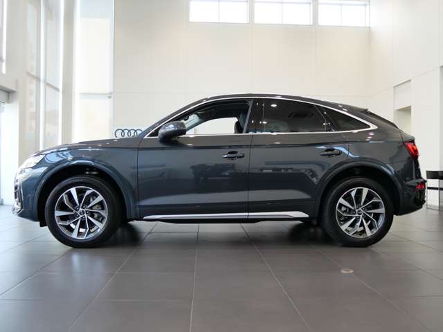 Audi Q5 Sportback 4