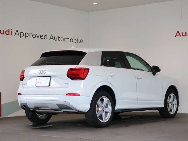 Audi Q2 4