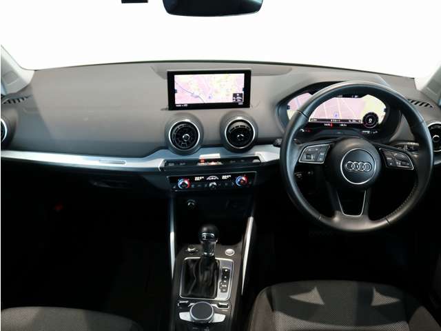 Audi Q2 7
