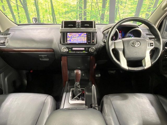 Toyota Land Cruiser Prado 2