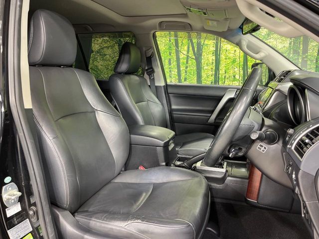 Toyota Land Cruiser Prado 9