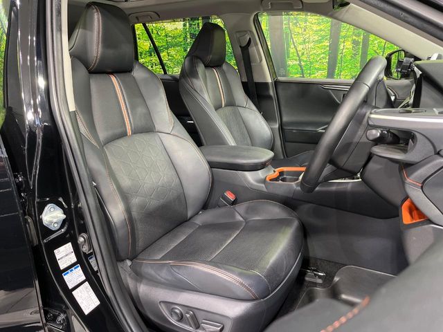 Toyota RAV4 8