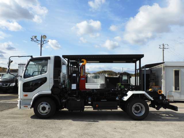 Mitsubishi Fuso Fighter 8