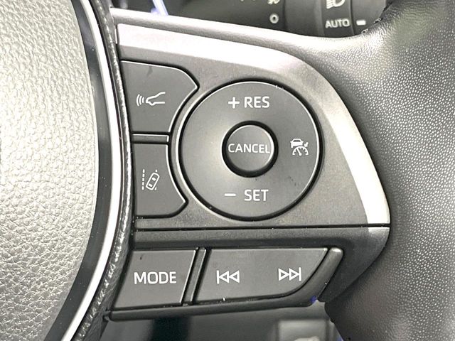 Toyota RAV4 6