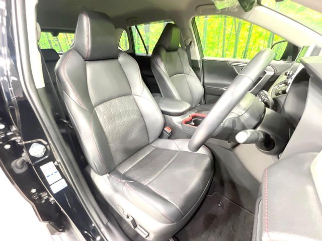 Toyota RAV4 10