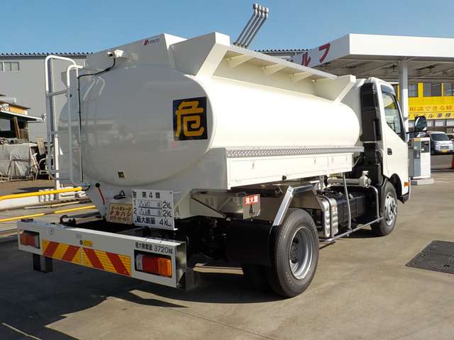 Hino Dutro 5