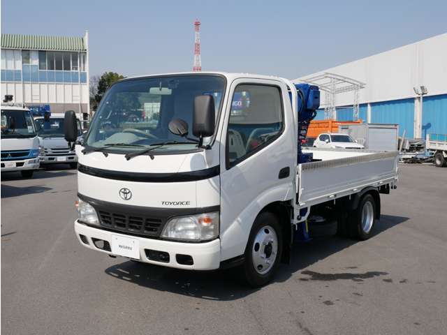 Hino Dutro 5