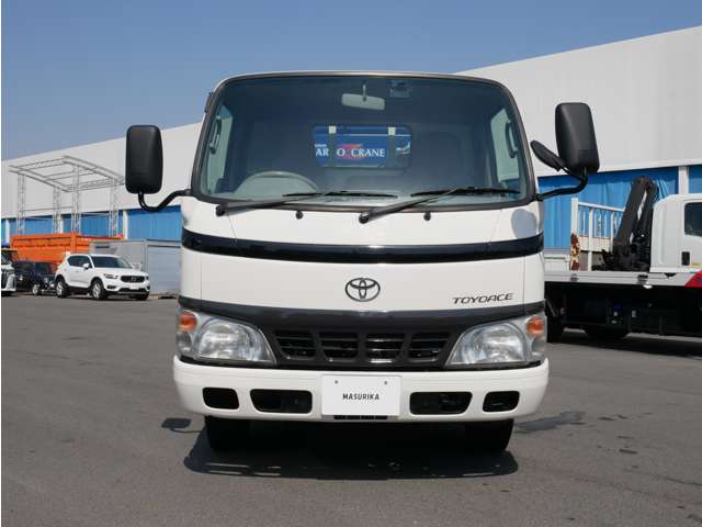 Hino Dutro 6