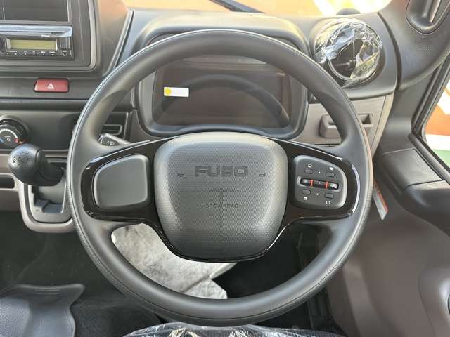 Mitsubishi Fuso Canter 7