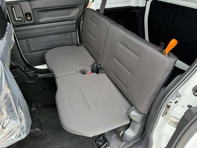 Honda N-VAN 11