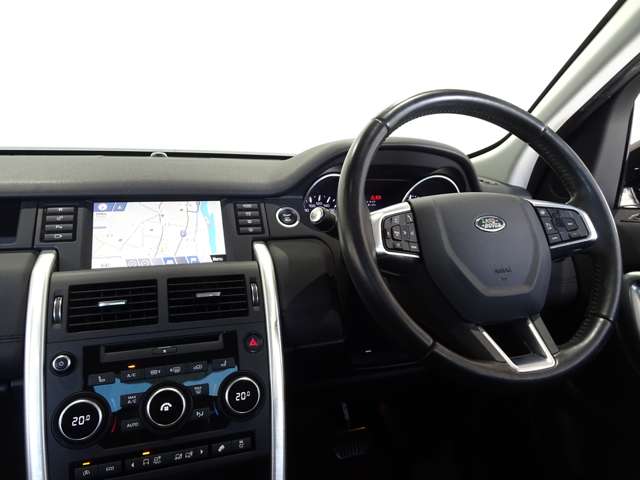 Land Rover Discovery Sport 5