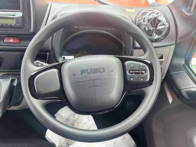 Mitsubishi Fuso Canter 7