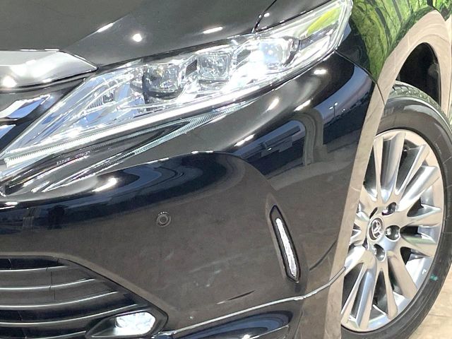 Toyota Harrier 12