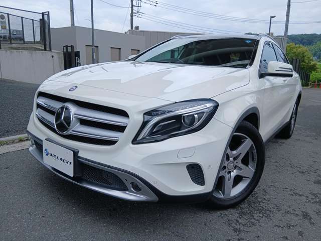 Mercedes-Benz GLA-Class 4