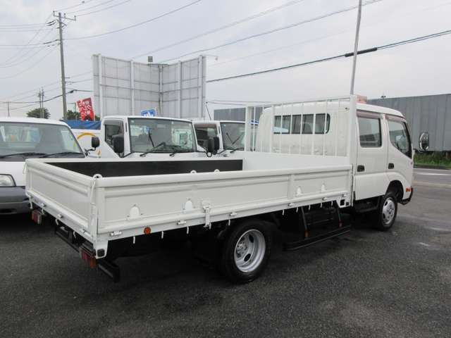 Hino Dutro 11