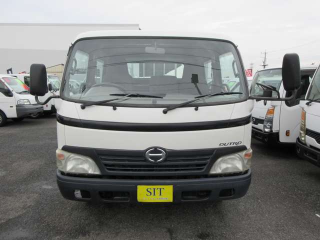 Hino Dutro 5