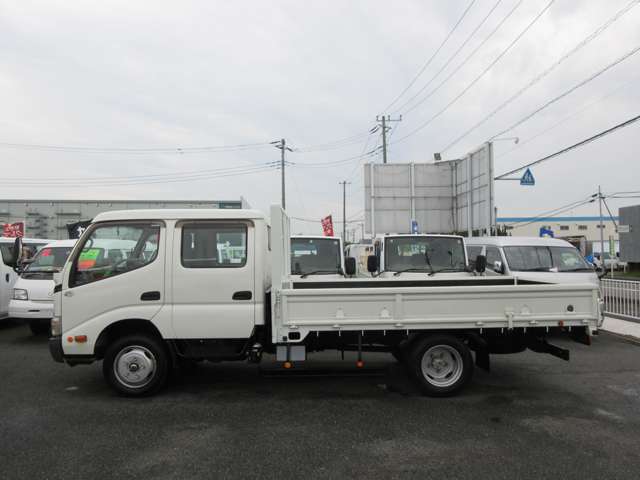 Hino Dutro 8