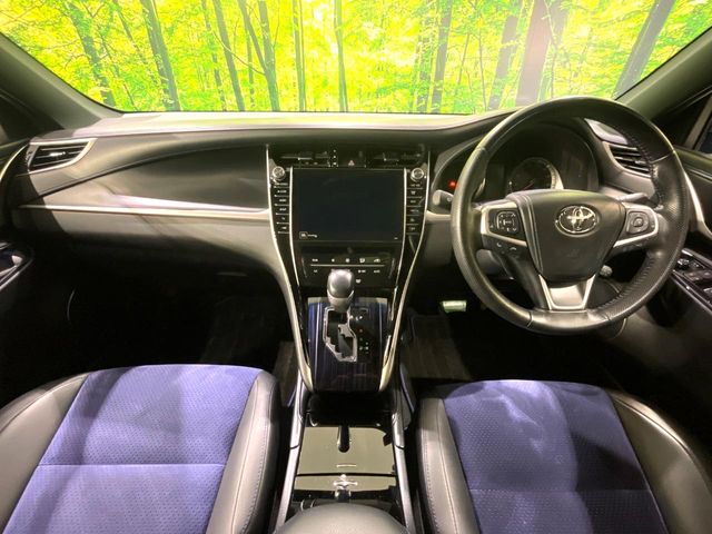 Toyota Harrier 2