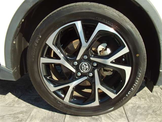 Toyota C-HR 7