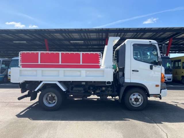 Hino Ranger 12