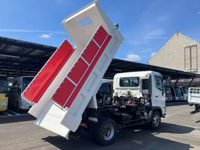 Hino Ranger 8
