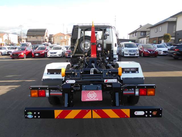 Mitsubishi Fuso Fighter 7
