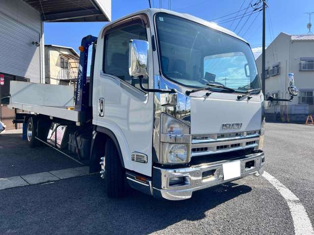 Isuzu Elf 12