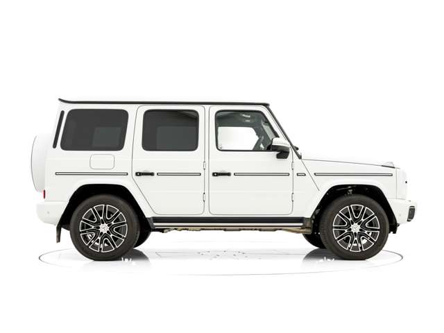 Mercedes-Benz G-Class 10