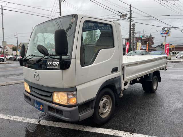 Mazda Titan Dash 8