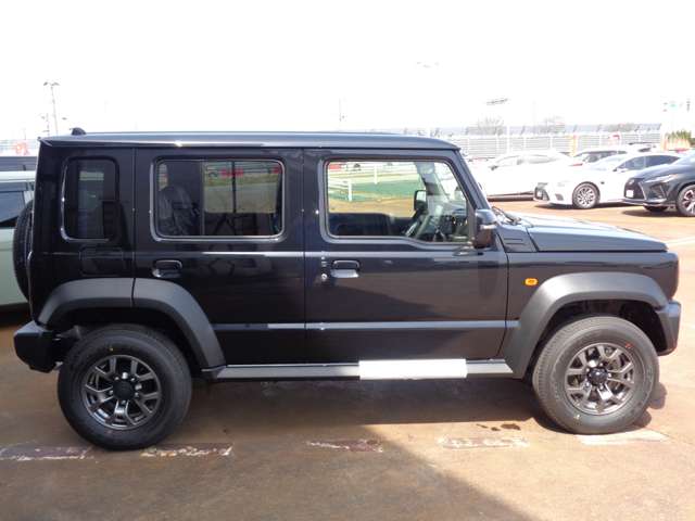 Suzuki Jimny Nomade 3