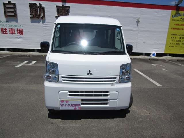 Mitsubishi Minicab Van 5