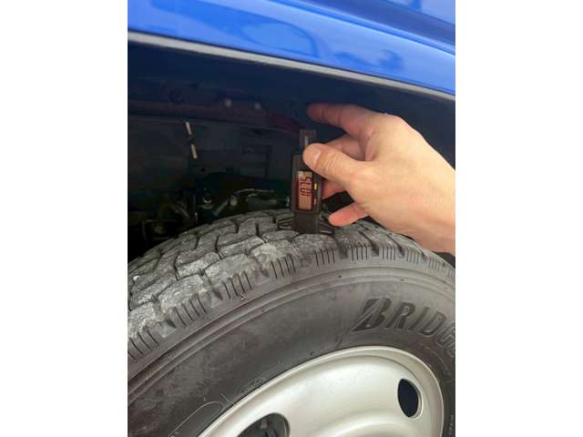 Isuzu Elf 11