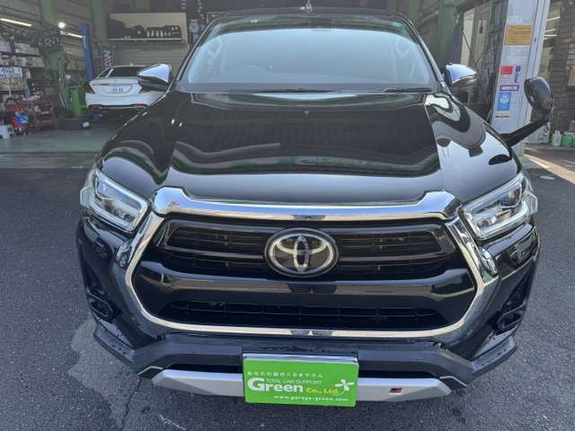 Toyota Hilux 2