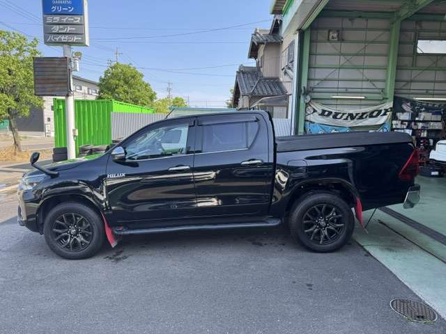 Toyota Hilux 4