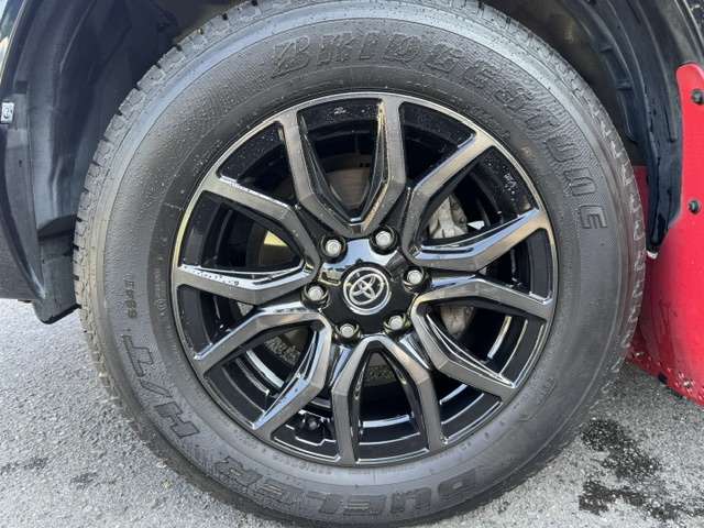 Toyota Hilux 6