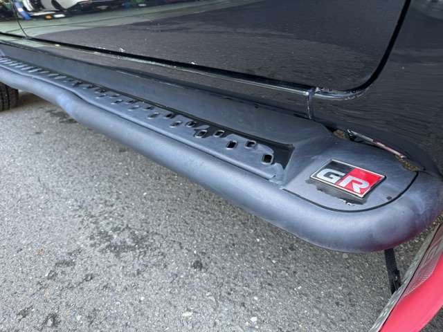 Toyota Hilux 7
